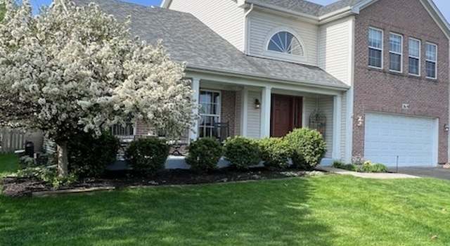 Photo of 2619 Barrington Dr, Aurora, IL 60503