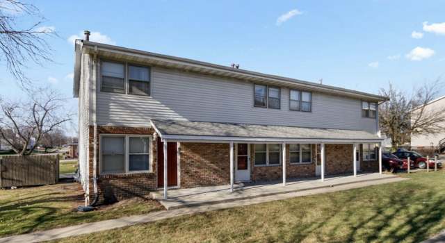 Photo of 1504 Ensign Dr, Normal, IL 61761