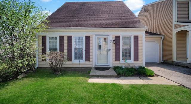 Photo of 29w395 Greenbriar Ln, Warrenville, IL 60555