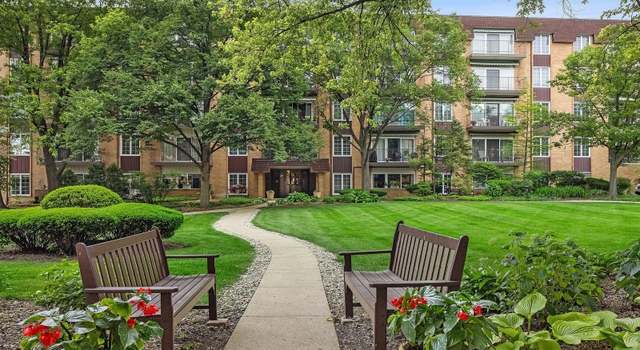 Photo of 445 N Park Blvd Unit 2B, Glen Ellyn, IL 60137