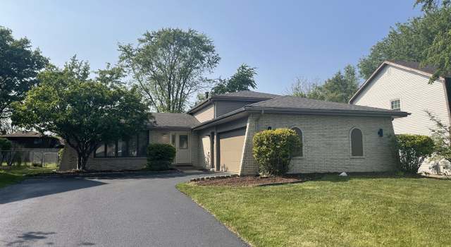 Photo of 921 Charles St, Crete, IL 60417