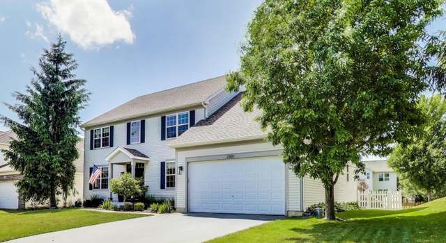 Photo of 2301 Bluewater Dr, Wauconda, IL 60084