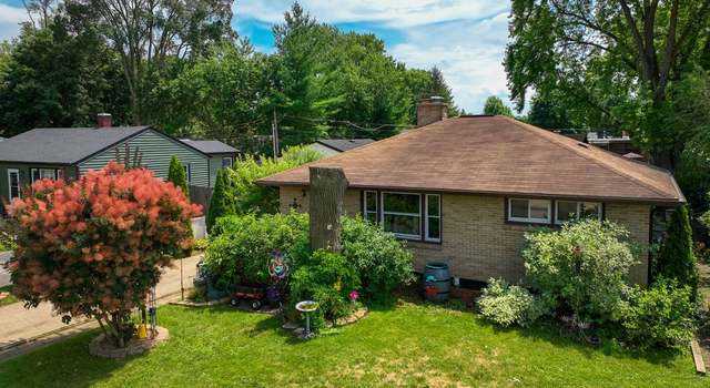 Photo of 511 Crystal Ave, South Elgin, IL 60177
