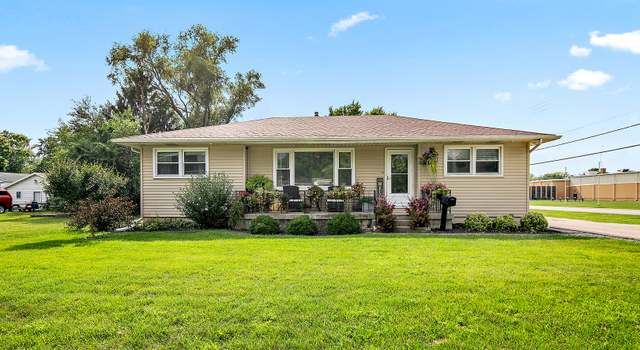 Photo of 145 Church St, Manteno, IL 60950