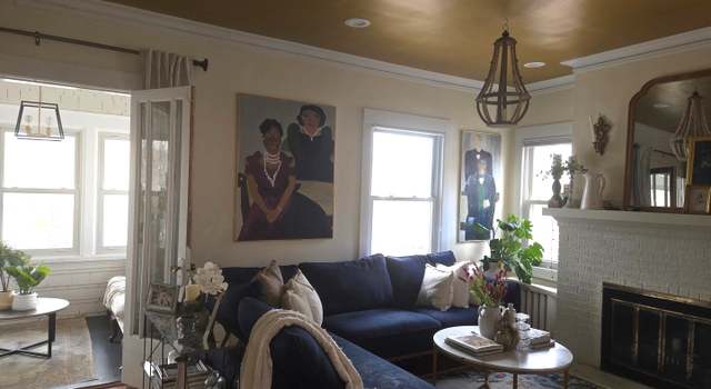 Photo of 1204 Harvard Ter, Evanston, IL 60202