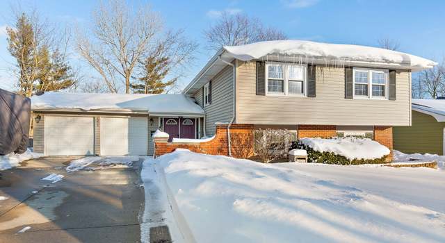Photo of 1275 Hassell Ct, Hoffman Estates, IL 60169