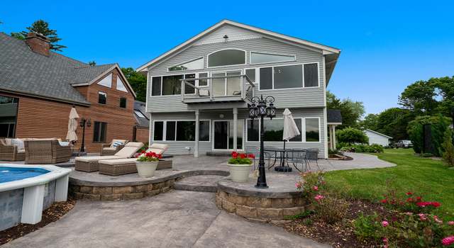 Photo of 5216 East Dr, Loves Park, IL 61111