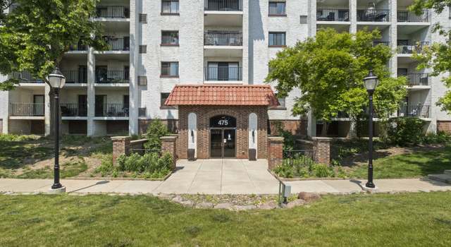 Photo of 475 Plum Creek Dr #111, Wheeling, IL 60090