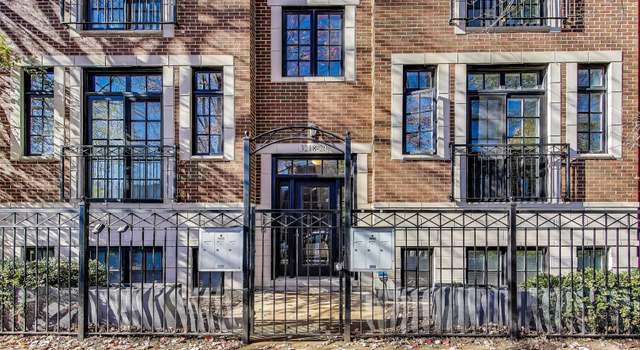Photo of 3218 N Damen Ave Unit 3S, Chicago, IL 60618
