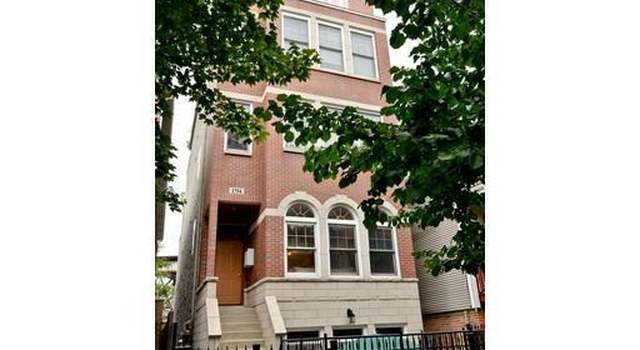 Photo of 1754 W Roscoe St #1, Chicago, IL 60657