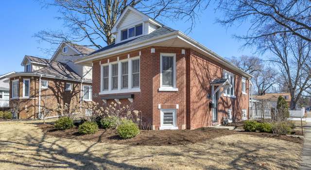 Photo of 453 S Wisconsin Ave, Villa Park, IL 60181