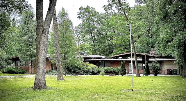 Photo of 24 Country Club Dr, Olympia Fields, IL 60461