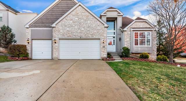 Photo of 323 English Oak Ln, Streamwood, IL 60107