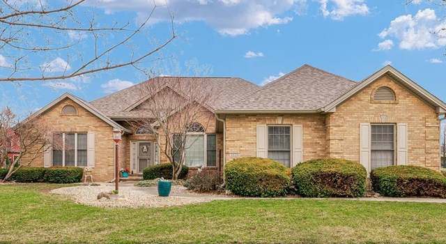 Photo of 2529 St Andrews Rd, Urbana, IL 61802