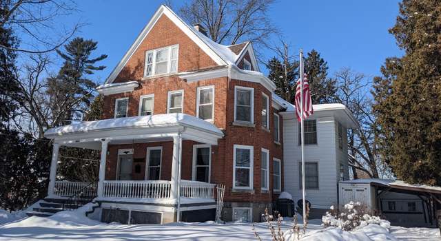 Photo of 1420 W Stephenson St, Freeport, IL 61032
