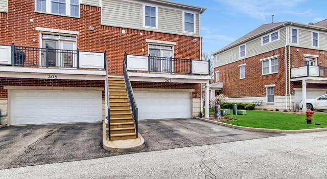 Photo of 207 W Hyde St, Arlington Heights, IL 60005