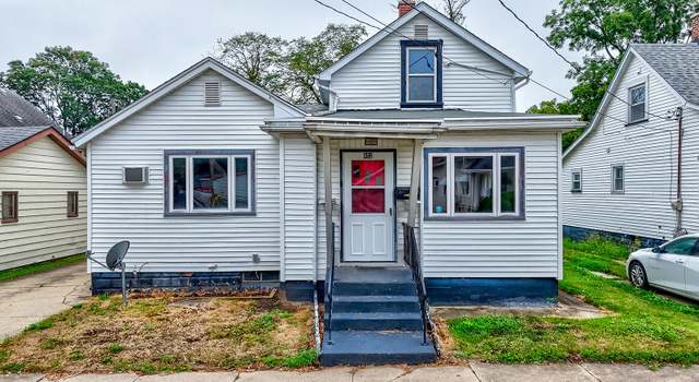 Photo of 452 Pine St, Marseilles, IL 61341