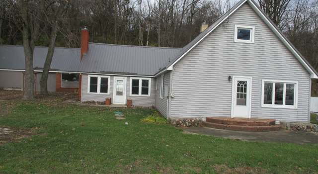 Photo of 313 E Jackson St, Seneca, IL 61360