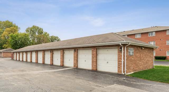 Photo of 4933 E Circle Dr #109, Crestwood, IL 60418