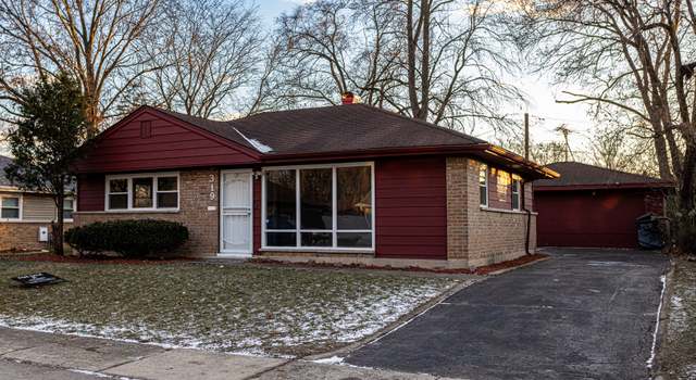 Photo of 319 Mohawk St, Park Forest, IL 60466