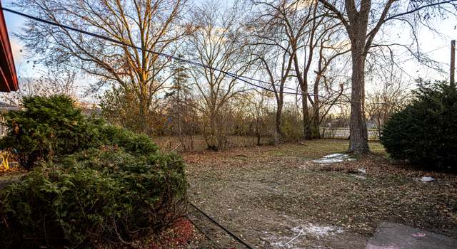Photo of 319 Mohawk St, Park Forest, IL 60466
