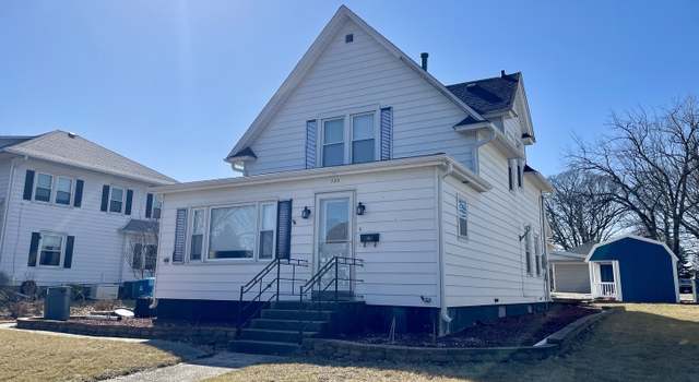 Photo of 120 Snow St, Chadwick, IL 61014
