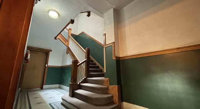 Photo of 939 E Hyde Park Blvd Unit 1W, Chicago, IL 60615