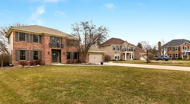 Photo of 1920 Middleton Ct, Wheaton, IL 60189