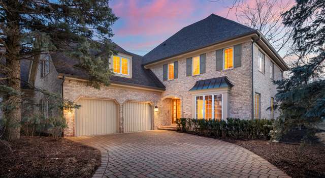 Photo of 28 Tartan Lakes Dr, Westmont, IL 60559