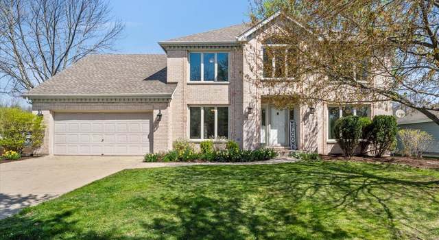 Photo of 931 Sanctuary Ln, Naperville, IL 60540