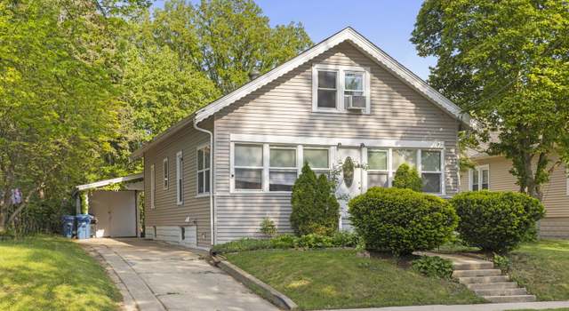 Photo of 1028 5th St, Aurora, IL 60505