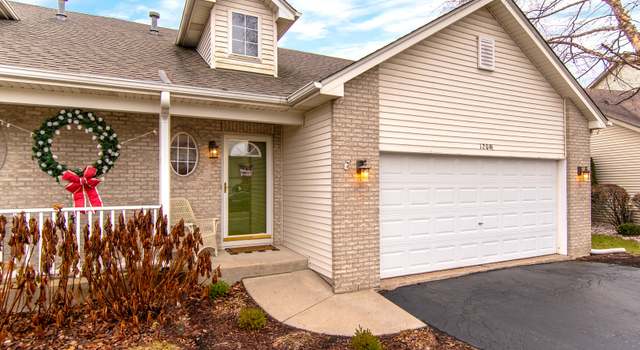 Photo of 1204 Glen Mor Dr Unit B, Shorewood, IL 60404