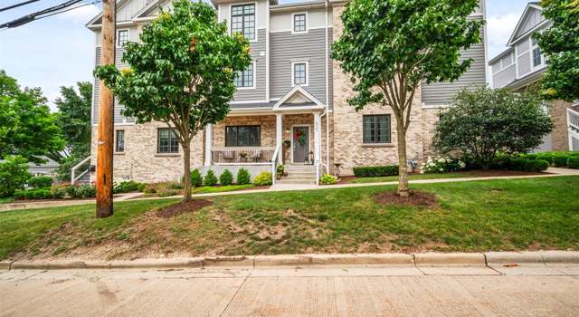 Photo of 520 Ohio Ave, St Charles, IL 60174