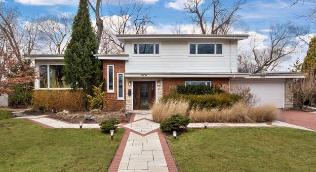 Photo of 9056 Tamaroa Ter, Skokie, IL 60076
