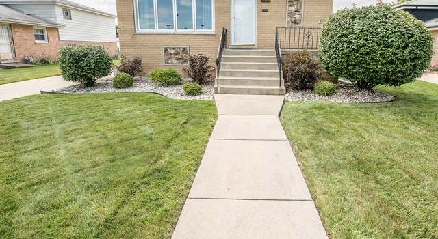 Photo of 9116 Meade Ave, Oak Lawn, IL 60453