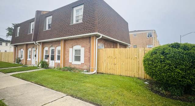 Photo of 2420 Randolph St, Bellwood, IL 60104