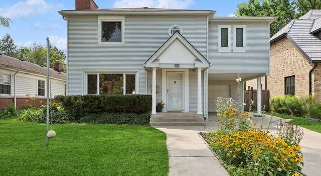 Photo of 917 Cambridge Ln, Wilmette, IL 60091