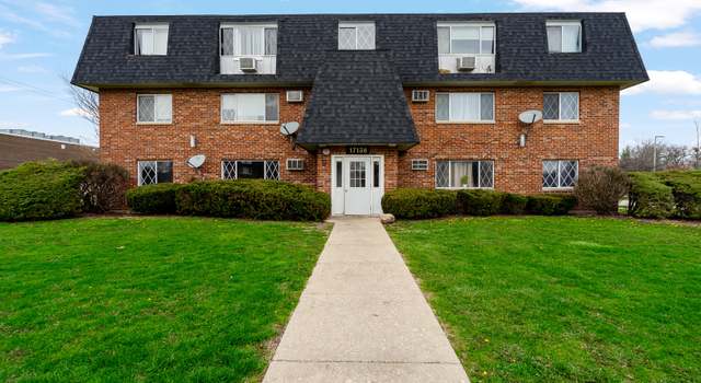 Property at 17138 71st Ave #4, Tinley Park, IL 60477, 1 bed, 1 bath