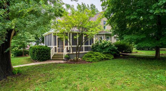 Photo of 511 N Chestnut St, Le Roy, IL 61752