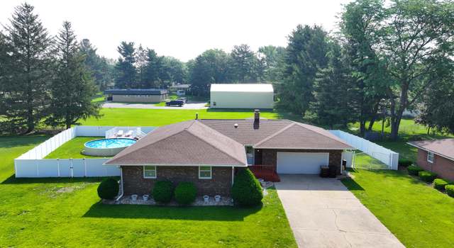 Photo of 611 Marsha Ln, Rock Falls, IL 61071