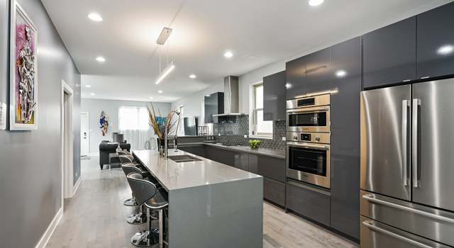 Photo of 4518 S Prairie Ave, Chicago, IL 60653