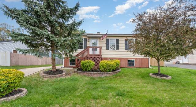 Photo of 138 Cedar Cir, Streamwood, IL 60107