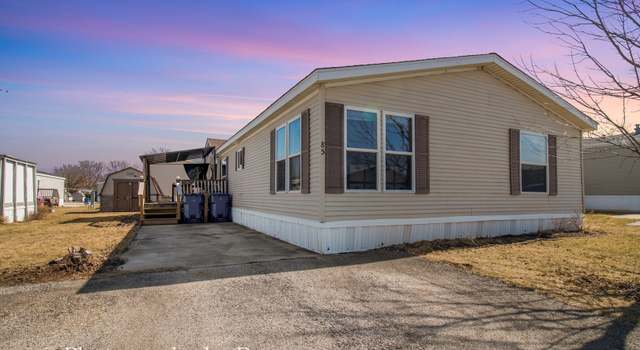 Photo of 85 Saint Michaels Dr, Bourbonnais, IL 60914