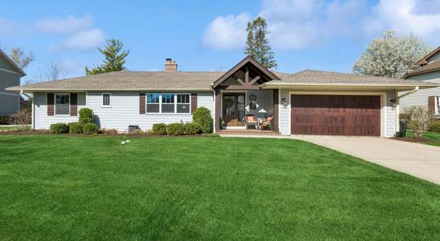 Photo of 319 Ames St, Libertyville, IL 60048