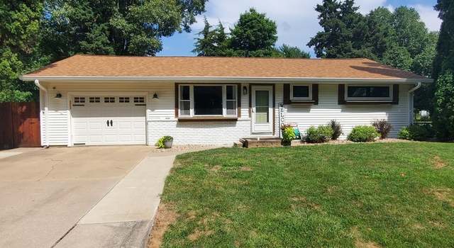 Photo of 203 Robert St, Heyworth, IL 61745