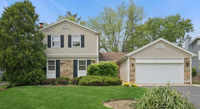 Photo of 651 Silver Rock Ln, Buffalo Grove, IL 60089