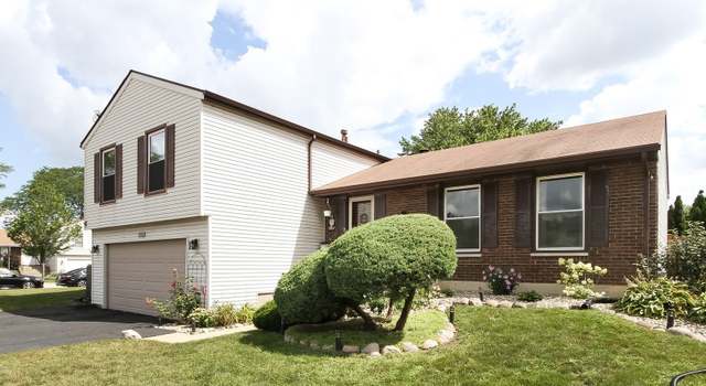 Photo of 2200 Rockne Ct, Schaumburg, IL 60194