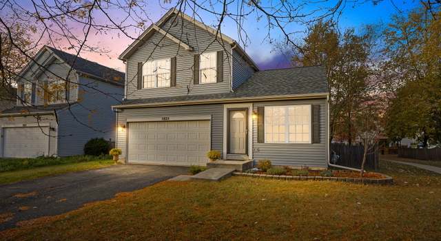 Photo of 5825 Emerald Pointe Dr, Plainfield, IL 60586
