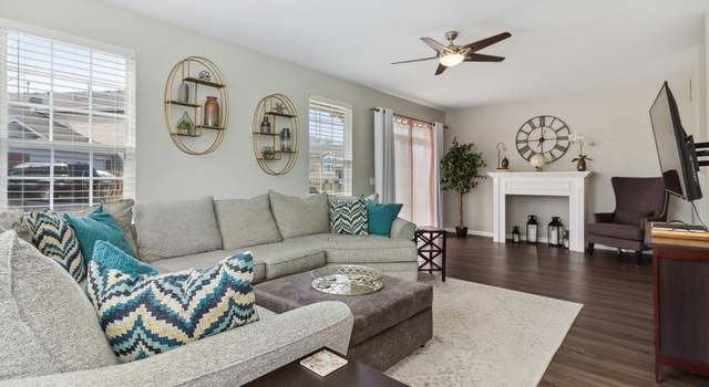 Photo of 230 ST James Pkwy Unit B, Sugar Grove, IL 60554