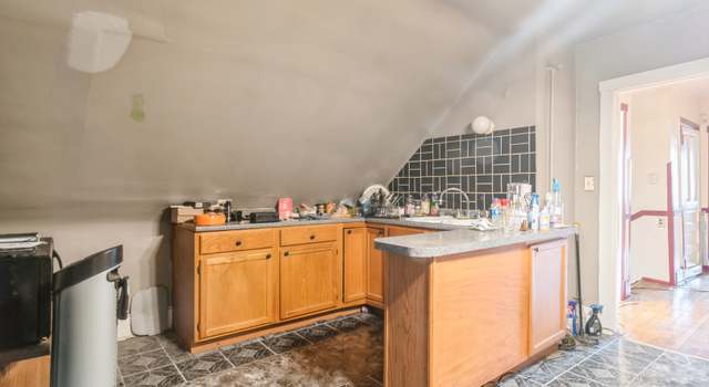 Photo of 5401 W Cortez St, Chicago, IL 60651